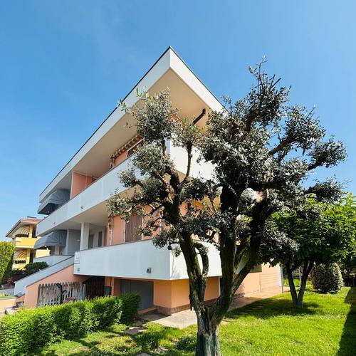 Casa bifamiliare